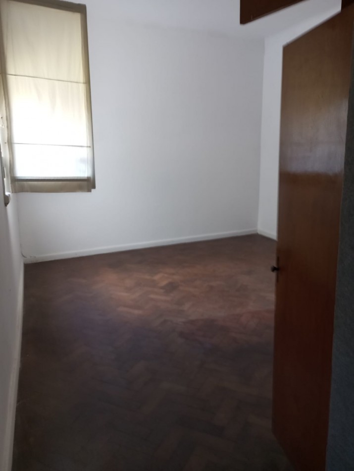 DEPARTAMENTO 2 AMBIENTES C7FRENTE ABIERTO  1 PISO