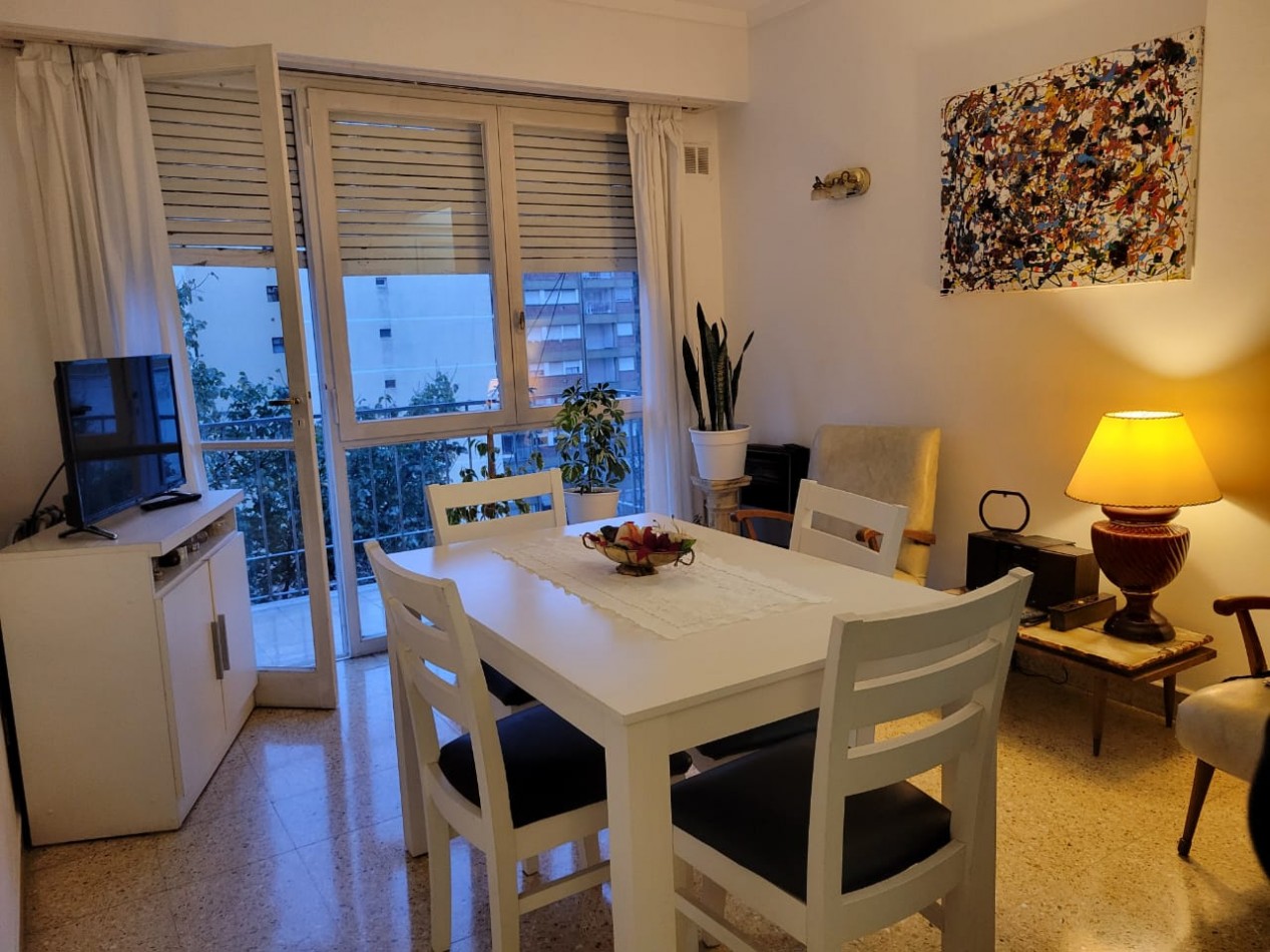 2 AMBIENTES A LA CALLE