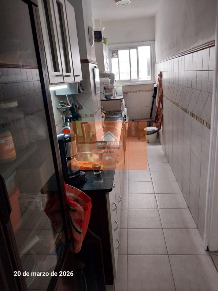 DEPARTAMENTO 2 AMBIENTES CON DEPEDENCIA Y COCHERA