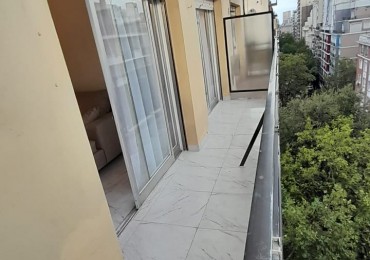 2 ambientes a la calle con balcon corrido reciclado a nuevo